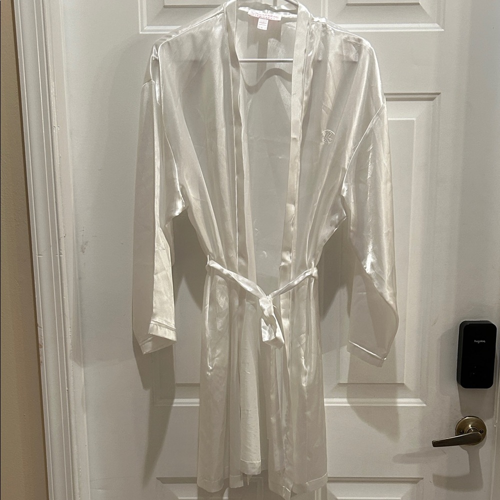 Oscar de la Renta Sheer White Robe